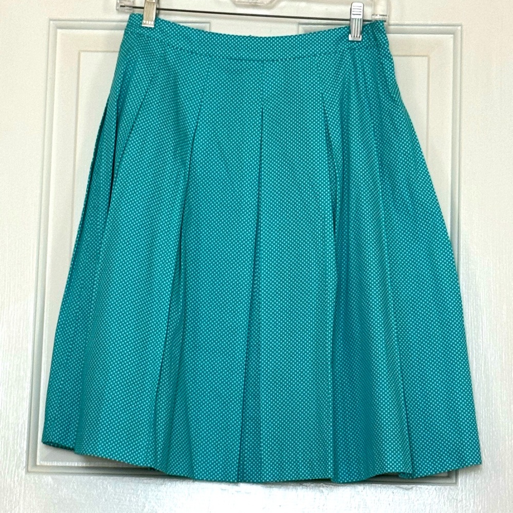 Talbots turquoise blue skirt. 2P